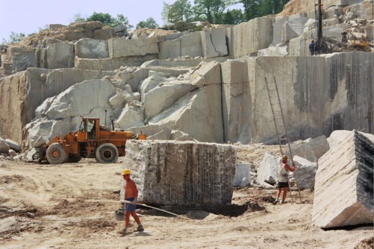 Carrière de granit dans le Sidobre